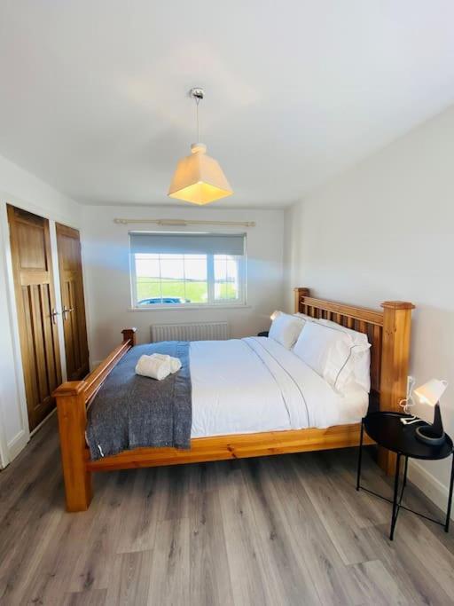 Valley Lodge 3 Bedroom Retreat In Craigantlet Hills Belfast Bagian luar foto